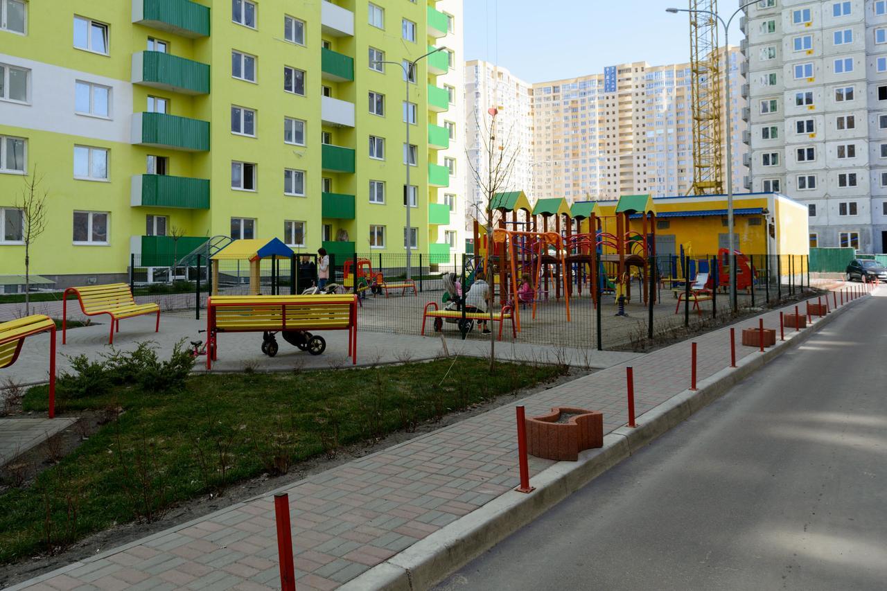 Modern Studio Apartments Kiev Eksteriør bilde